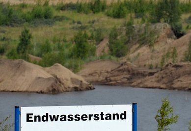 Am Zwenkauer See in Zwenkau, südlich von Leipzig, wurde am Montagmorgen eine Leiche gefunden.