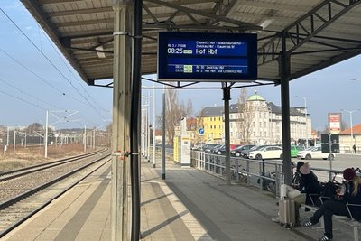 Reisende in Freiberg mussten am Montagmorgen lange Verspätungen in Kauf nehmen.