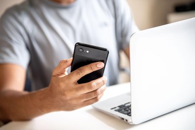 Probleme mit dem Internet oder den Geräten? Die „Digitalen Engel“ können helfen.