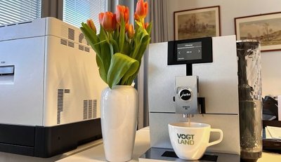 Glänzend: Der Jura-Kaffeevollautomat des Landrats. 