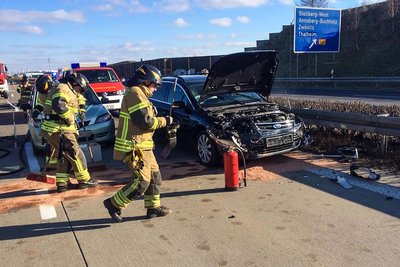 Bei diesem Unfall nahe Stollberg-West wurden zwei Menschen verletzt.