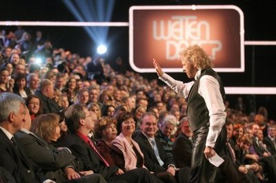 Ende einer Ära im deutschen Unterhaltungsfernsehen: Nach dem schweren Unfall bei "Wetten, dass...?" im Dezember gibt Showmaster Thomas Gottschalk die Moderation der Sendung auf. Die Sommersendung auf Mallorca wird die letzte reguläre "Wetten, dass...?"-Show mit Gottschalk sein.