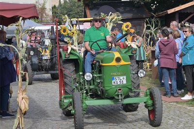 Beim Bauernmarkt in Stollberg hat es vergangenes Jahr eine Parade der Traktoren gegeben.