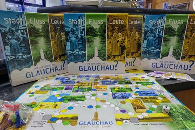 Zum Brettspiel „Glauchau – Stadt.Fluss.Leute“ gibt es jetzt neue Frage-Antwort-Karten.