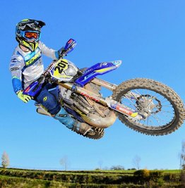Bereit für den Start im Jerichower Land: Luca Fischeder hat sich nicht nur in der Heimat, sondern auch in Spanien, Frankreich und Italien auf die Saison vor. 