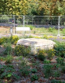 Ein Teil des Johannisplatzes ist nach wie vor abgesperrt.
