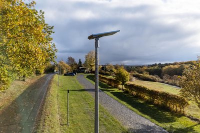 2025 wurde durch die Unterstützung der Bürgerstiftung in Solarleuchten für den Parkplatz am Pfaffengut investiert. Nun ist dort ein unfallfreies Begehen und Befahren des Areals auch in der dunklen Jahreszeit möglich.