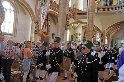 Den Auftakt zur Bergparade macht traditionell der Berggottesdienst im Dom St. Marien zu Freiberg.