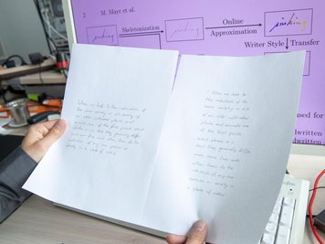  
          Der Text Links ist handgeschrieben, der Text rechts ist ein automatisch generierter Text mit dem Algorithmus für Handschriftenimitation im Stil vom Original.