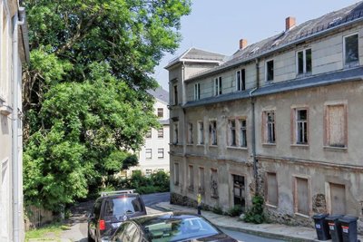Das ruinöse Gebäude am Sonnenberg 6 soll abgerissen werden. Die Rückbaukosten belaufen sich auf 200.000 Euro.