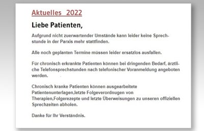 Im Internet und an der Eingangstür informiert die Marienberger Kinderarztpraxis, dass keine Sprechstunden mehr stattfinden. 