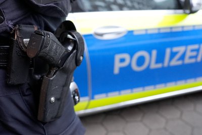In Plauen ist ein Mann ausgeraubt worden.