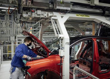 Blick in die ID.5-Produktion: Volkswagen in Sachsen hat die Transformation zur E-Mobilität abgeschlossen.