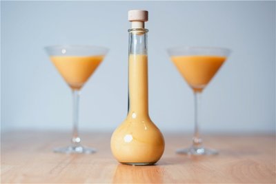 Darf aromatisiert werden: Eierlikör. 