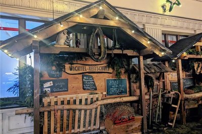 Die Wichtelreitschule hat ihren festen Platz auf dem Annaberger Weihnachtsmarkt. Zuletzt blieb sie allerdings bereits verwaist. 