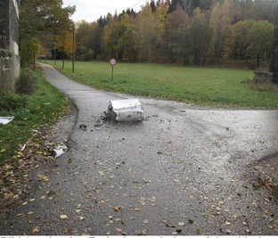 Die Waschmaschine landete direkt auf der Lindenstraße. 