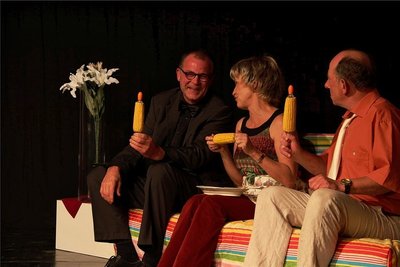 Andreas Unglaub, Anna Silke Röder und Ronald Kuste (von links) bei der Premiere von "Trennung frei Haus". 