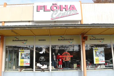 Am Dienstag wurde das Fachgeschäft für Schuhe und Bekleidung „Schuhmuckel“ im Flöha-Center an der Bahnhofstraße eröffnet.