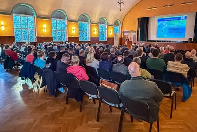Etwa 150 Gornsdorfer waren zur Einwohnerversammlung in das örtliche Volkshaus gekommen.