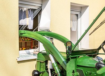 Zum Sachschaden machte die Polizei noch keine Angaben.