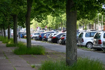 Mehr als die Hälfte der zuletzt rund 150 Stellplätze sollen verschwinden.