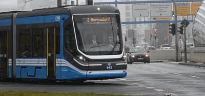Busse und Bahnen fahren in Chemnitz ab kommende Woche "bis auf Weiteres" nur noch höchstens alle 15 Minuten. 