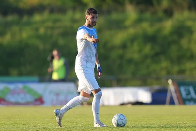 Für die CFC-Fußballer um Dejan Bozic steht der Sommerfahrplan fest.