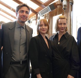 Regisseur Ilker Çatak, Schauspielerin Leonie Benesch und Schauspielerin Sandra Hüller in Los Angeles vor der Oscar-Verleihung.