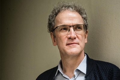 Professor Dirk Oschmann diskutiert in Freiberg über sein Buch „Der Osten - eine westdeutsche Erfindung“.