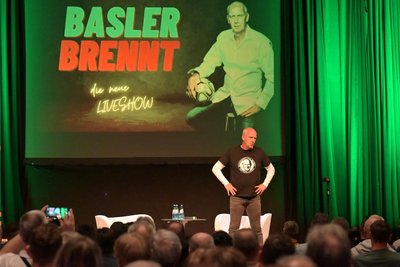 Mario Basler ist mit seiner neuen Live‐Show in Schneeberg zu Gast gewesen. Jetzt kommt er nach Lengenfeld.