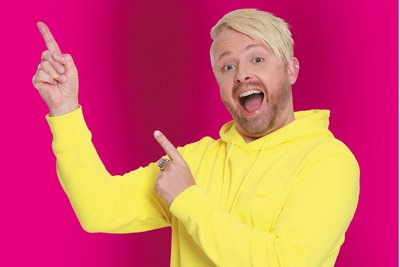 Entertainer Ross Antony und viele weitere Schlagersänger präsentieren im Parktheater Plauen „Schlager mit Spaß“.