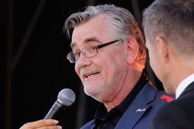 Festivaldirektor Dirk Schoedon, man kennt ihn aus der Serie "In aller Freundschaft",  sah  nicht nur bei Kindern glänzende Augen. .