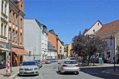 Die August-Bebel-Straße soll sich zur attraktiven Ladenstraße mausern. Die Stadt stellt ihre Pläne vor.