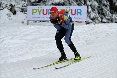 Terence Weber beim offiziellen Langlauftraining für den Weltcup in Klingenthal. 