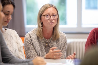 Lehrerin Susan Körner unterrichtet am Lessing-Gymnasium unter anderem Gesellschaft, Recht und Wirtschaft (GRW).