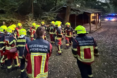 Lage- und Einsatzbesprechung am Alaunwerk.