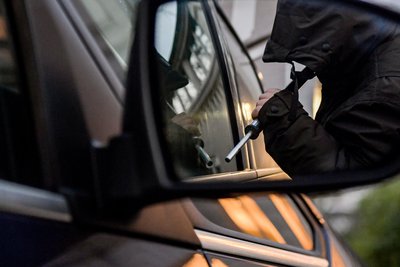 Einen Pkw-Diebstahl meldet die Polizei aus Plauen.