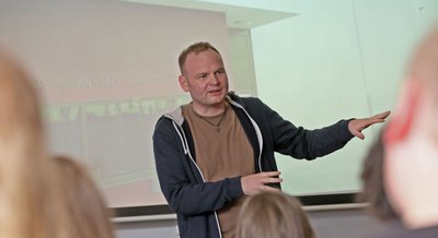 Ronny Ritze arbeitet als Schreibtrainer mit "Menschen in Krisen", wie er sagt. 