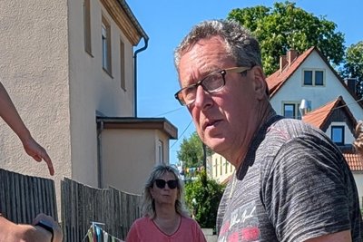 Steffen Kauer kam aus St. Egidien zum Seifenkistenrennen in Halsbach.