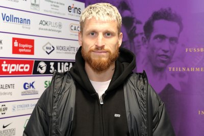 „Wäre sie nicht, würde ich vieles gar nicht aushalten“, sagt FCE-Spieler Marvin Stefaniak über seine Frau Michaela.