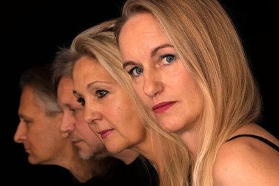 Legendäre Songs erklingen in Schneeberg, gesungen von der „SOS-Abba Tribute“-Band.