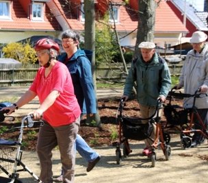 Freiberg: Am Kretzschmarstift an der Hainichener Straße ist ein Sinnesgarten angelegt worden. 