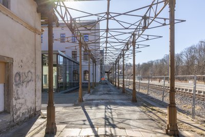 Noch in diesem Jahr soll die denkmalschutzgerechte Sanierung der historischen Bahnsteigüberdachung beginnen.