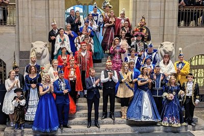 Am Freitag war die Staatskanzlei fest in der Hand der Karnevalsvereine. Mittelsachsen waren mittendrin. 