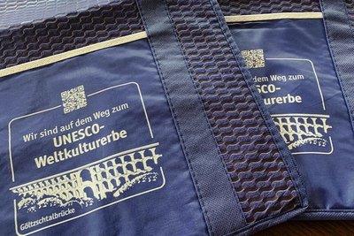 Ab 1. Juni 2022 erhältlich: Die Göltzschtalbrücke als Motiv auf einer Tragetasche.