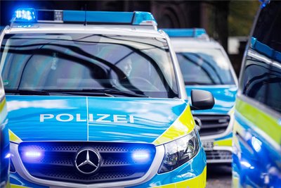 Als die Polizsiten den Mann weckten, staunten sie nicht schlecht. (Symbolbild)