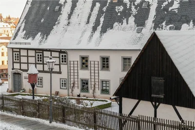 Im Museum "Alte Pfarrhäuser" können Familien am Donnerstag das alte Jahr ausklingen lassen. 