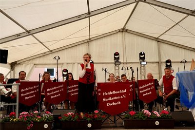 Die Heidelbachtal-Musikanten aus Drebach waren eines der acht Orchester, welche am Sonntag um den Preis des Publikumslieblings antraten.