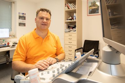 Der Plauener Internist Jens Volkmar vom Ärztenetz Vogtland kennt die Sorgen seiner Kollegen.
