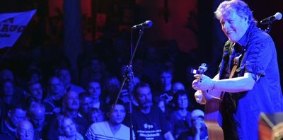 Auch er gastiert in diesem Jahr in Schwarzenberg: Dieter "Quaster" Hertrampf. Mit den Puhdys war er 45 Jahre auf Tour. Am 27. August wirkt er bei "Ostrock meets Classic" auf der Waldbühne mit.